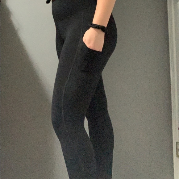 Aerie Pocket Leggings High Waist - Picture 3 of 4